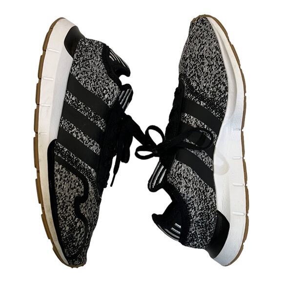 Adidas Men's Swift Essential Sneaker, Black/Black/White size 10 - Picture 3 of 14